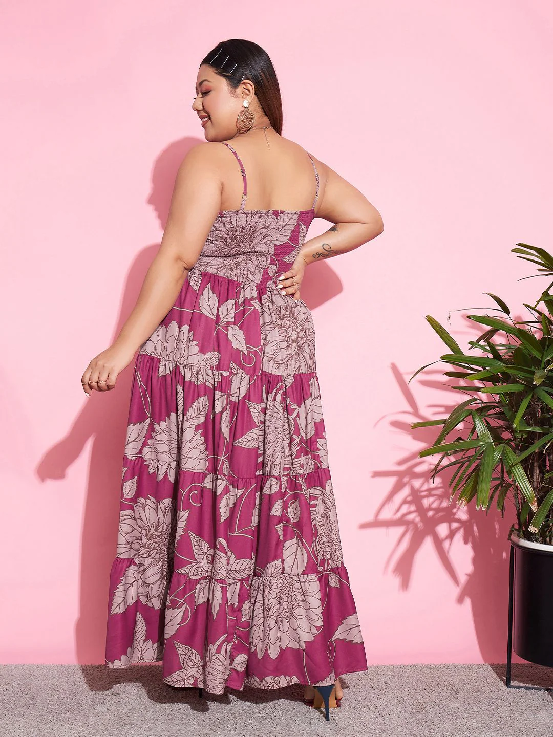 SASSAFRAS Curve Magenta Plus Size Floral Printed Tiered Maxi Dress - Image 5