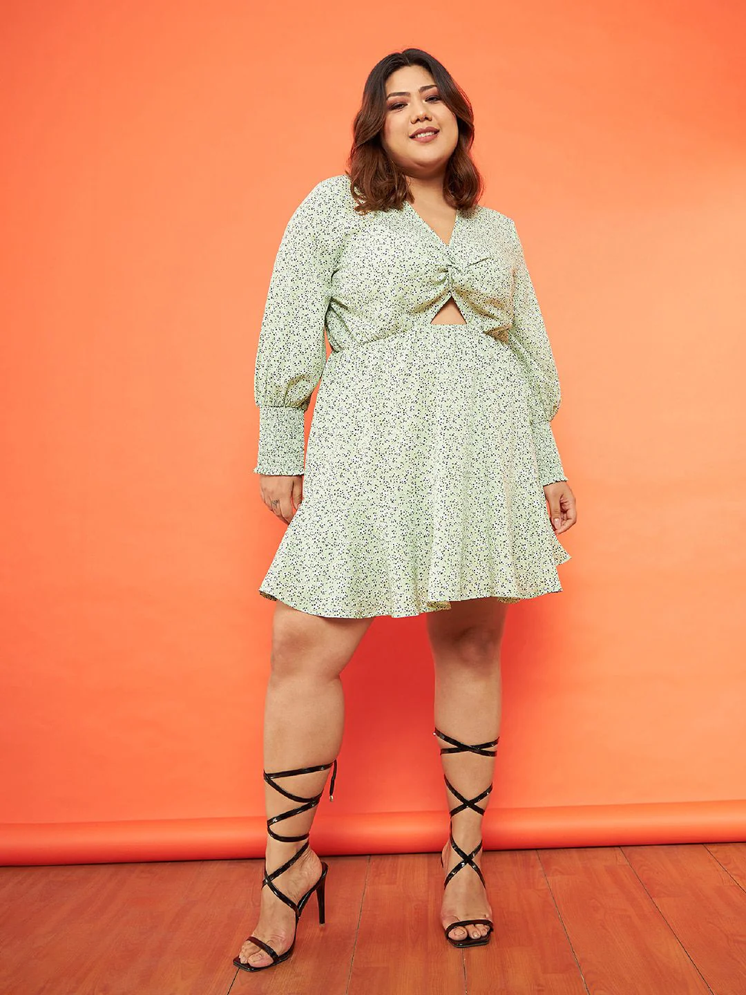 SASSAFRAS Curve Plus Size Floral Printed Crepe A-Line Dress