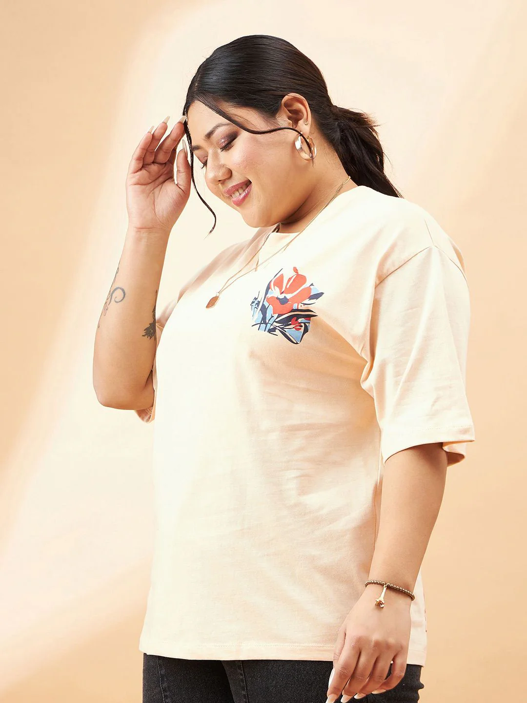 SASSAFRAS Curve Plus Size Floral Printed Pure Cotton Relaxed Fit T-shirt - Image 5