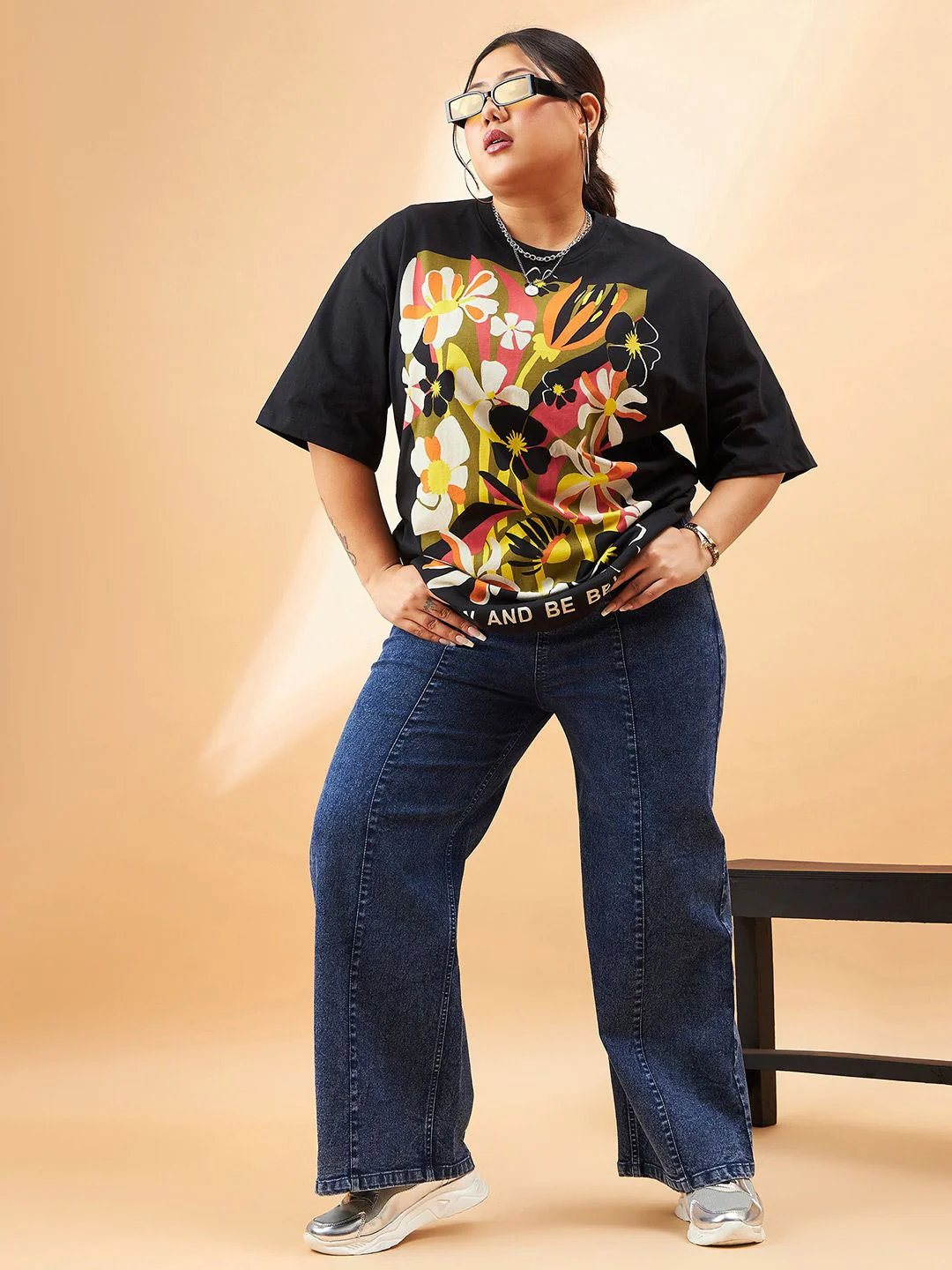SASSAFRAS Curve Plus Size Graphic Printed Round Neck Cotton Relaxed Fit T-shirt - Image 6