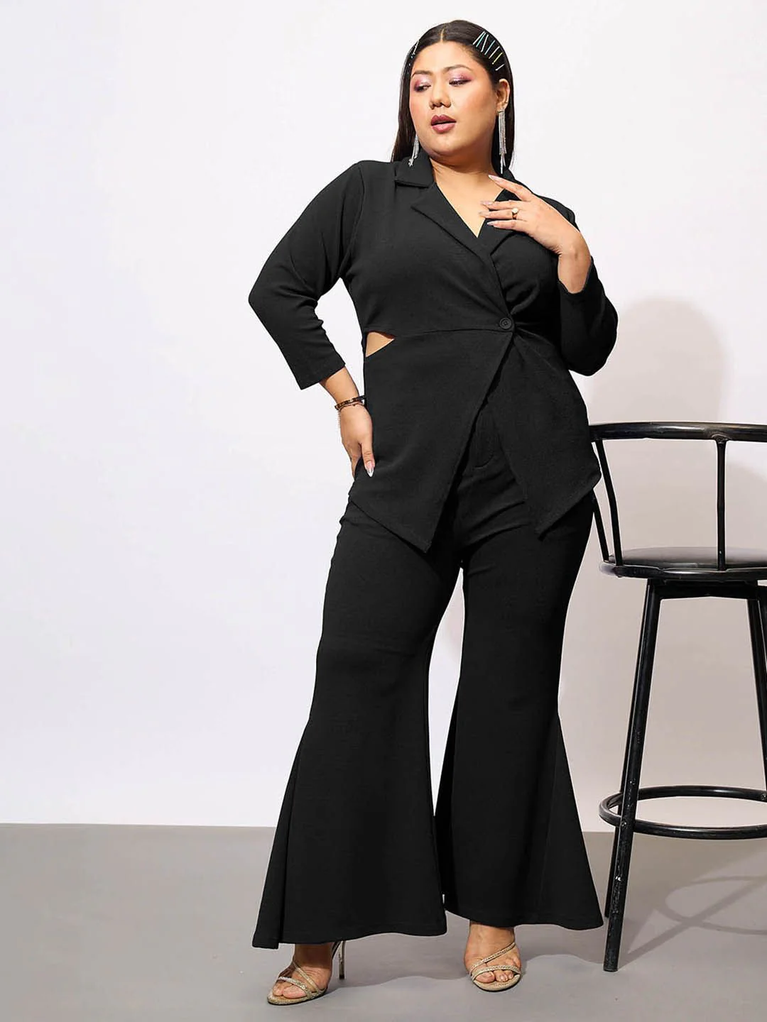 SASSAFRAS Curve Plus Size Lapel Collar Neck Blazer & Straight Trouser - Image 2