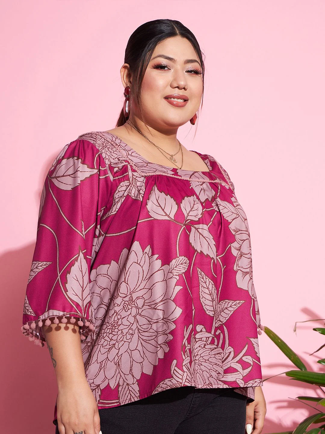 SASSAFRAS Curve Plus Size Magenta Floral Printed Square Neck Top - Image 3