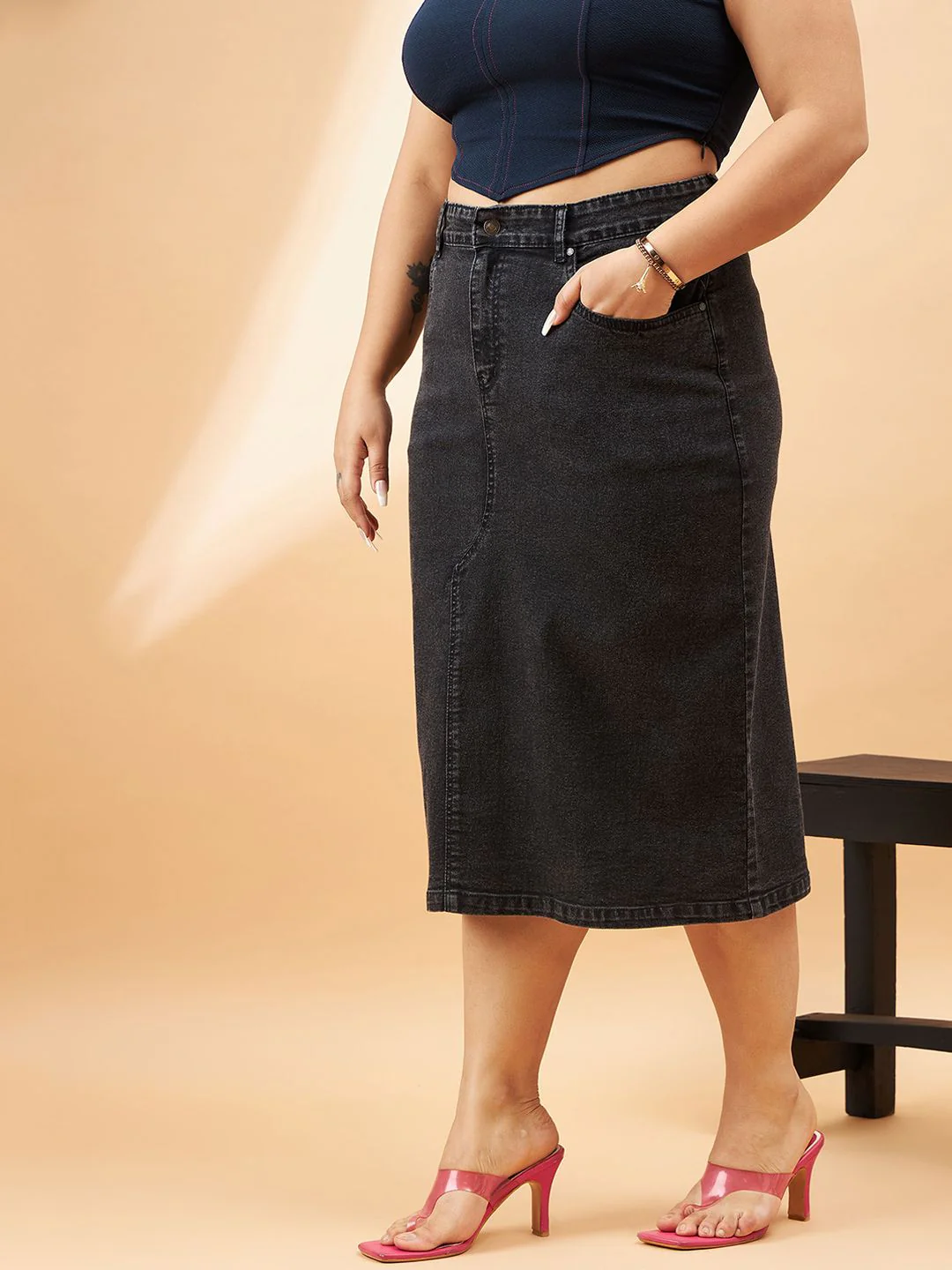 SASSAFRAS Curve Plus Size Midi A-Line Skirt - Image 2