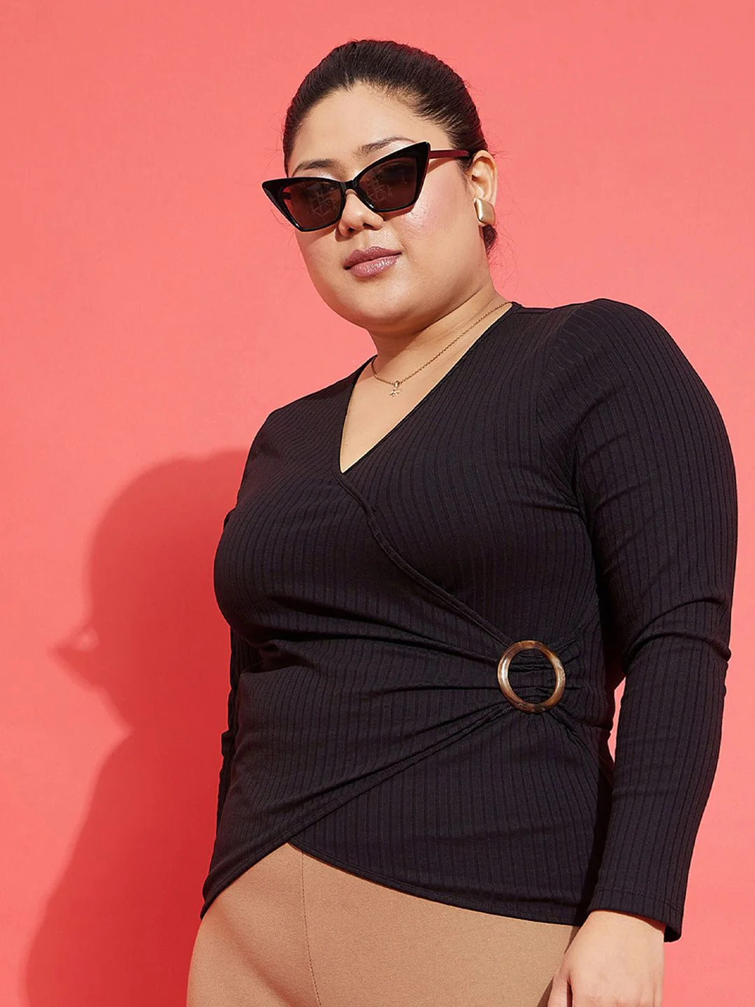 SASSAFRAS Curve Plus Size Wrap Top - Image 3