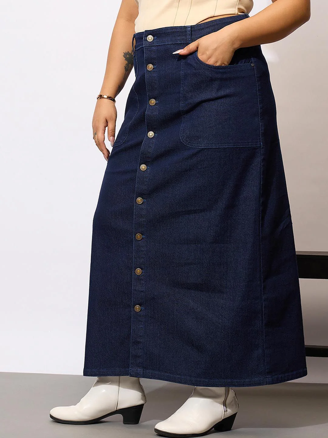 SASSAFRAS Curve Straight Maxi Skirt - Image 3