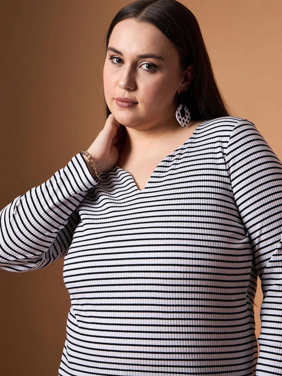 SASSAFRAS Curve Striped Sweetheart Neck Slit Sleeve Top - Image 2