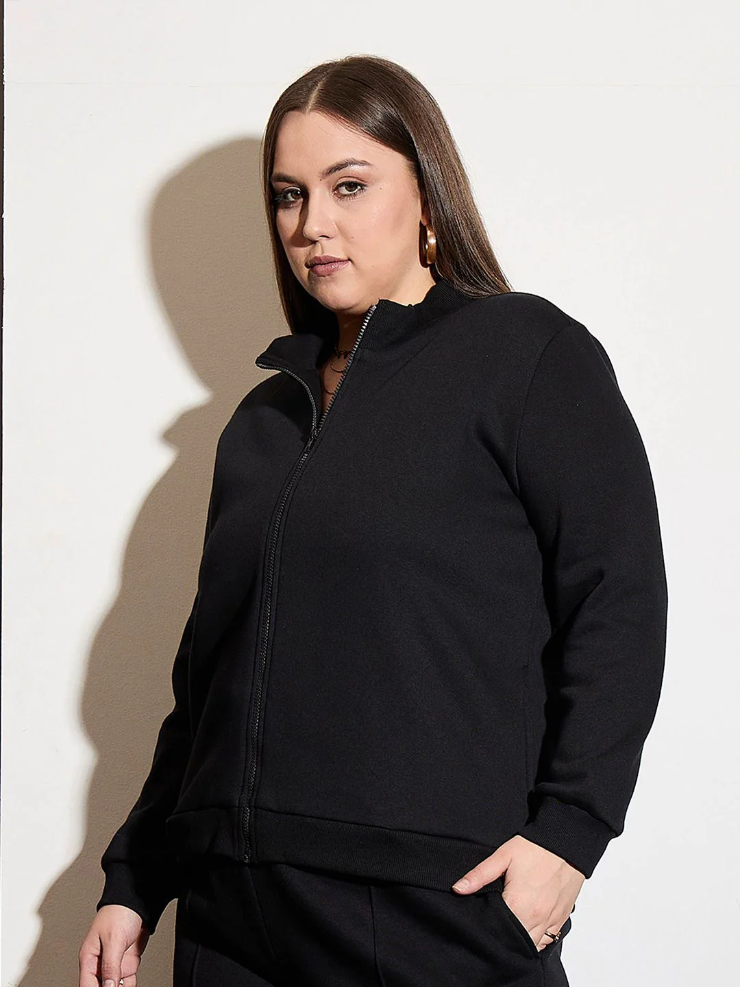 SASSAFRAS Curve Women Plus Size Front-Open Sweatshirt - Image 5