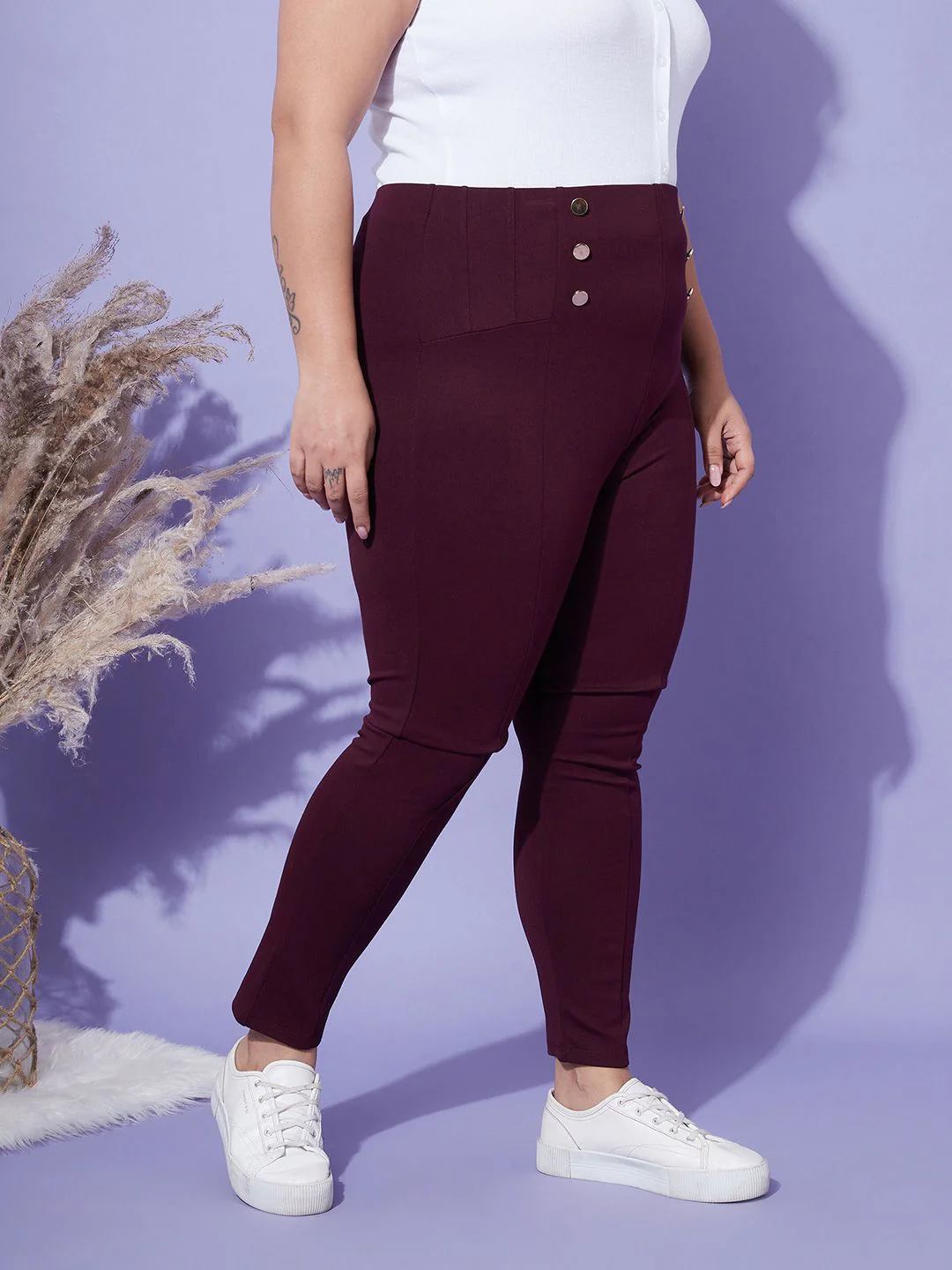 SASSAFRAS Curve Women Plus Size Mid-Rise Slim Fit Jeggings - Image 3