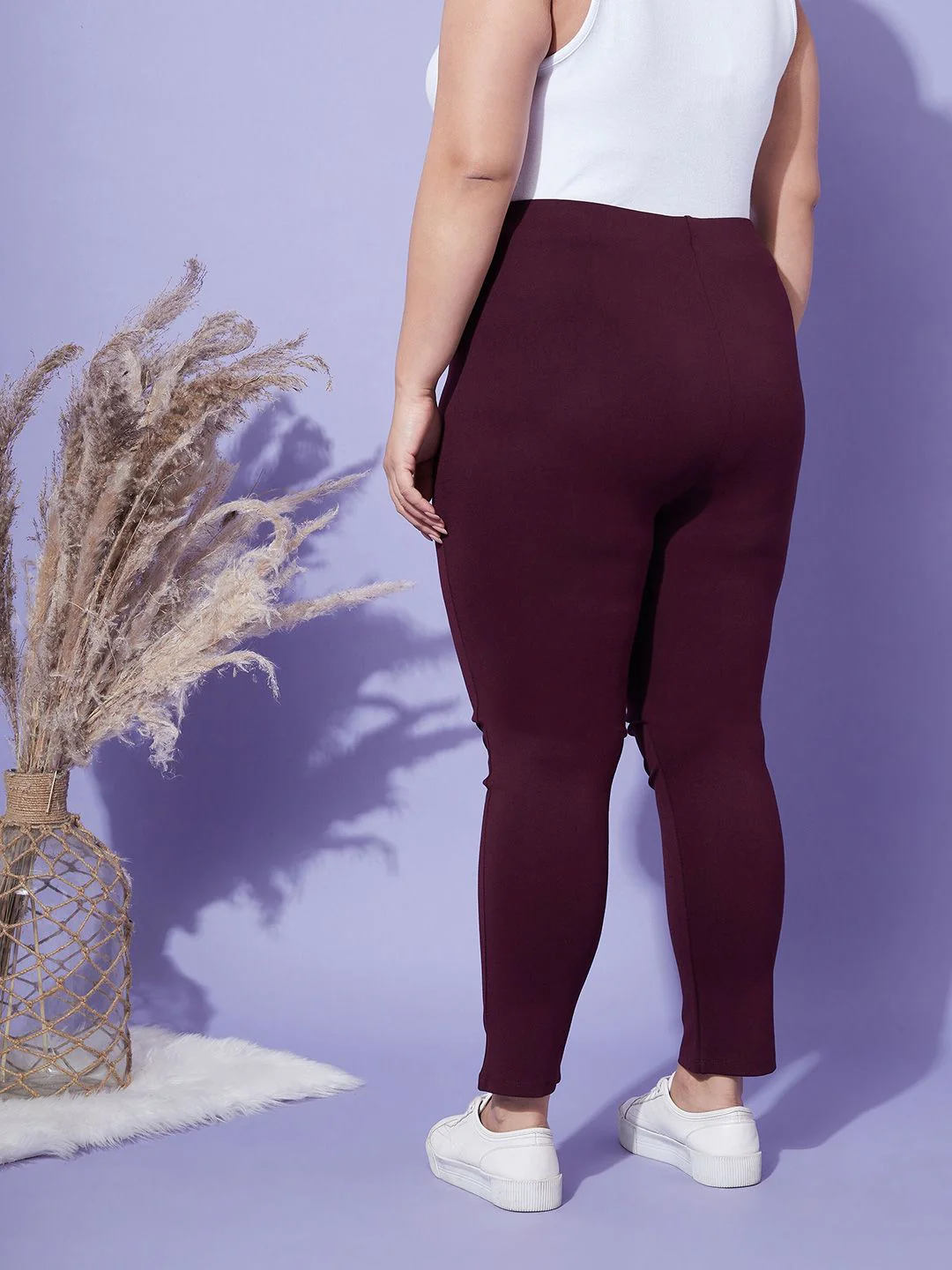SASSAFRAS Curve Women Plus Size Mid-Rise Slim Fit Jeggings - Image 5