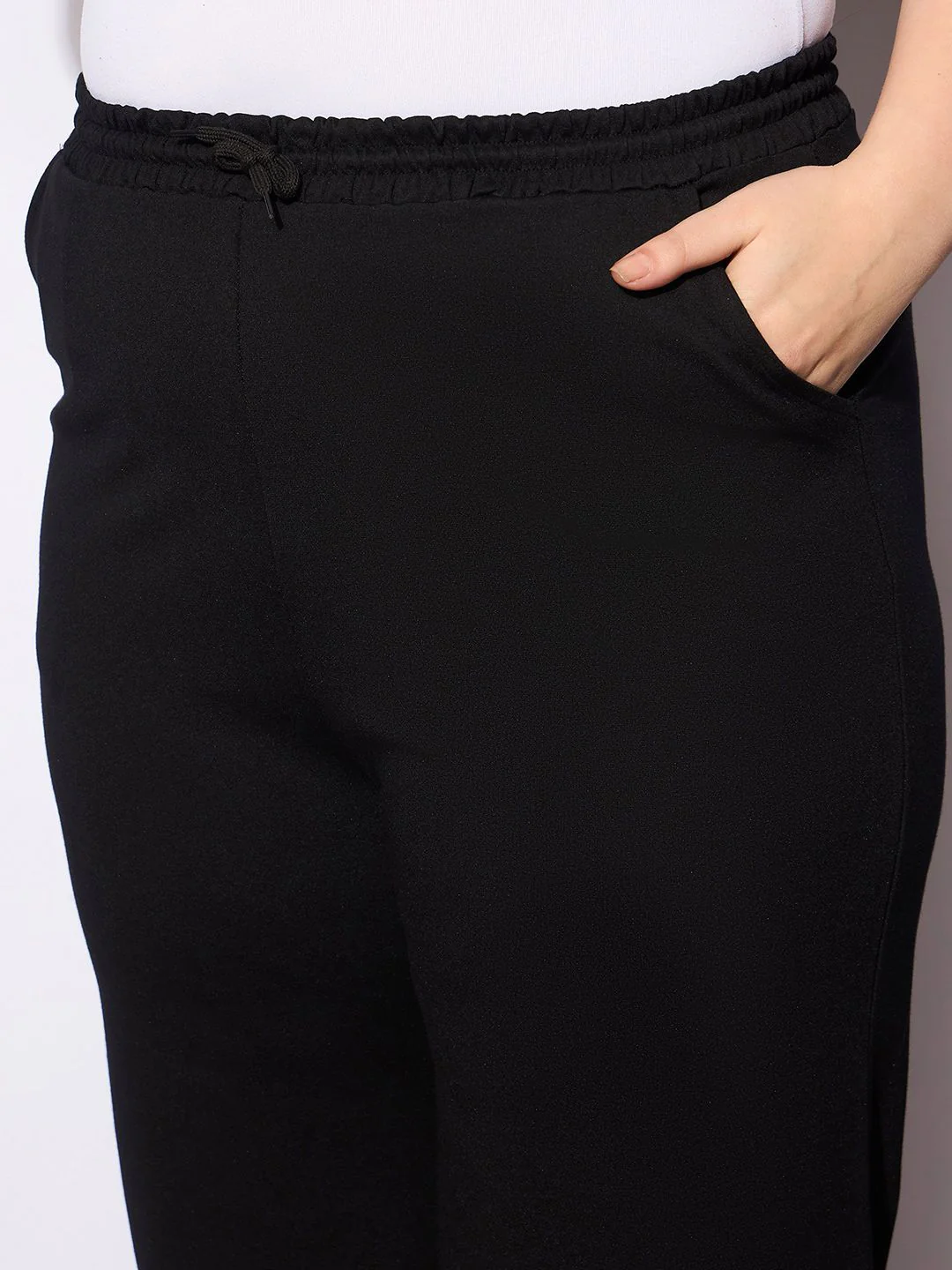 SASSAFRAS Curve Women Plus Size Mid-Rise Straight Fit Trousers - Image 6