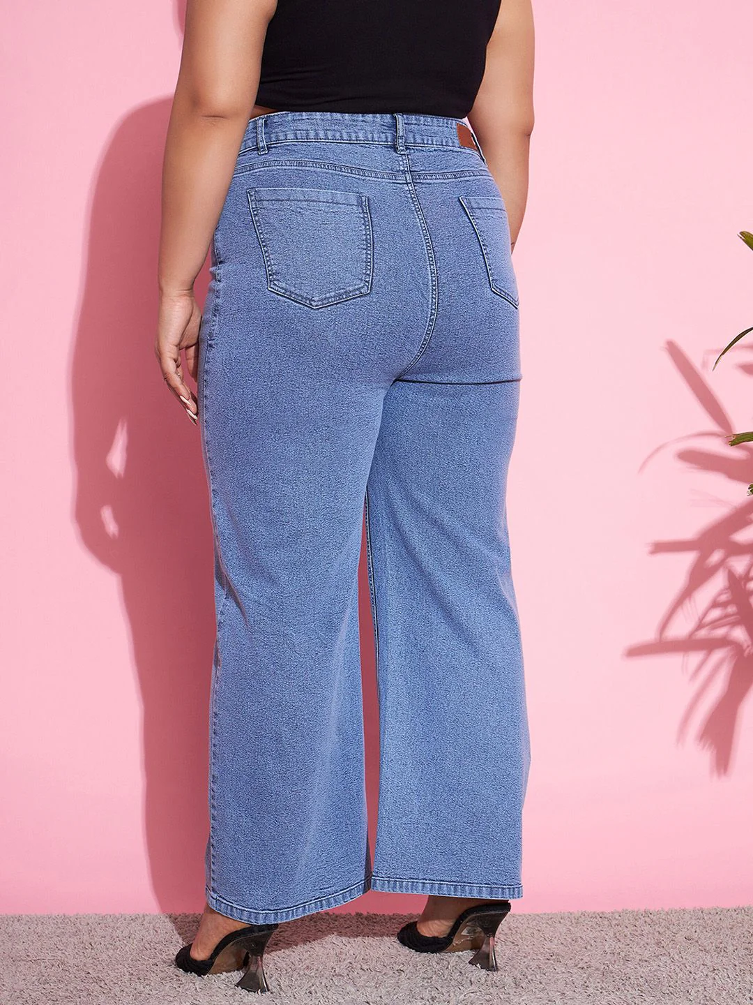 SASSAFRAS Curve Women Plus Size Straight Fit High-Rise Low Distress Stretchable Jeans - Image 5