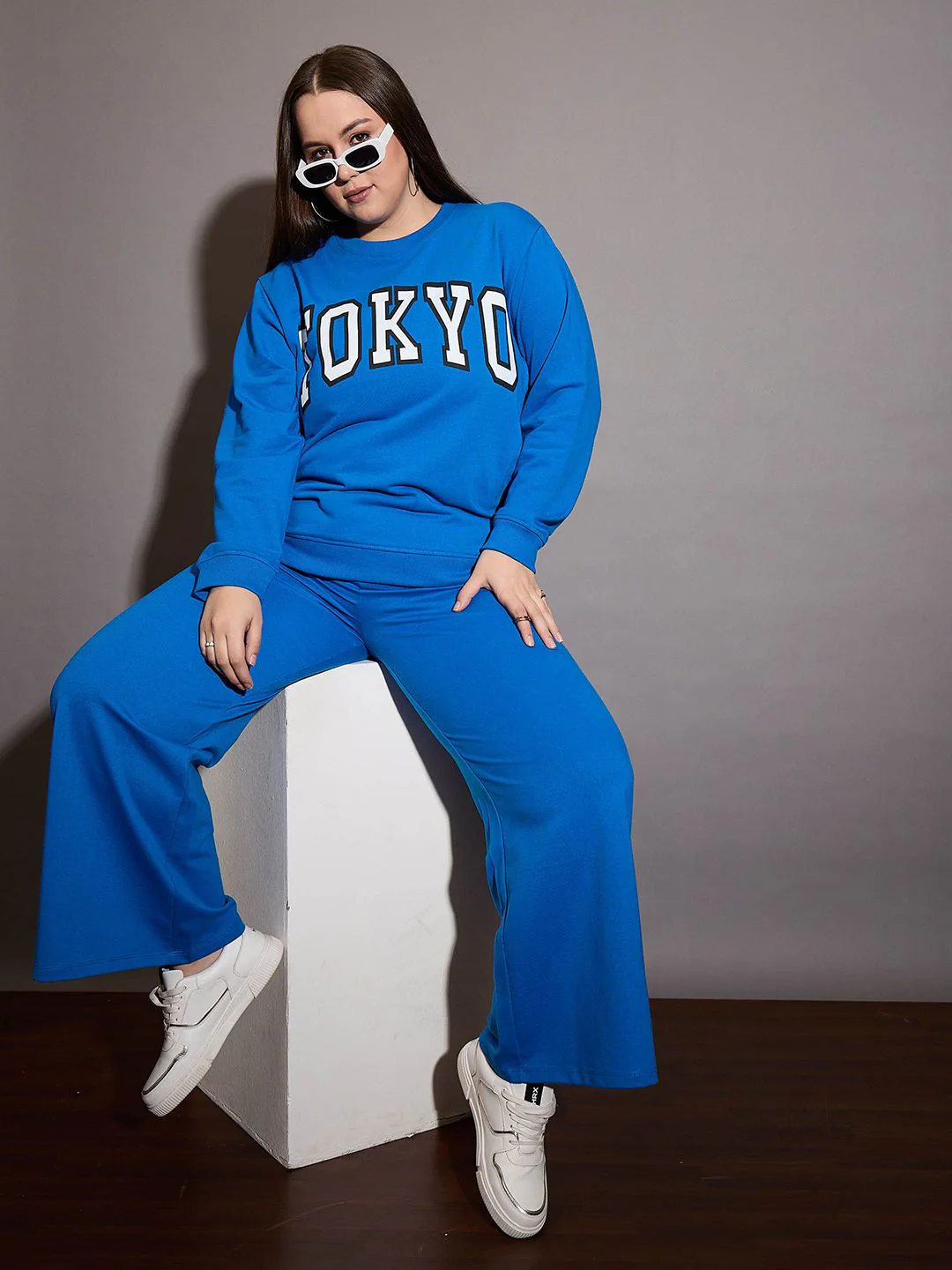 SASSAFRAS Curve Women Plus Size Typography Printed Pullover Sweatshirt - Image 6