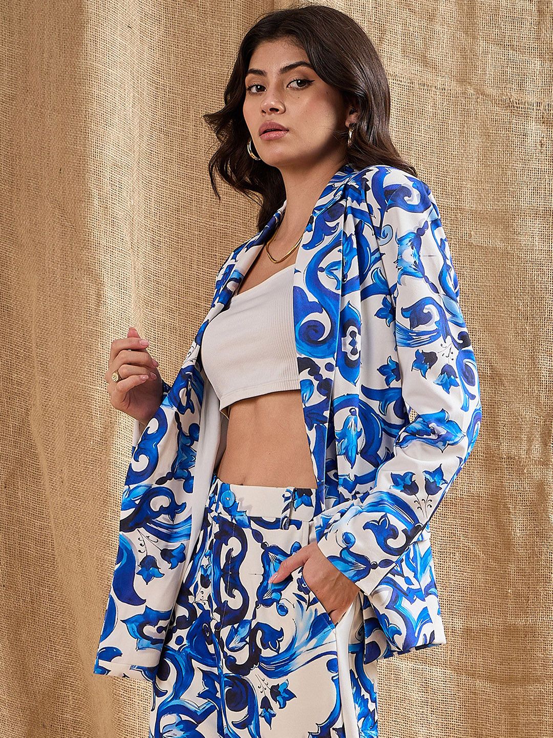 SASSAFRAS Floral Printed Open Front Blazers - Image 7