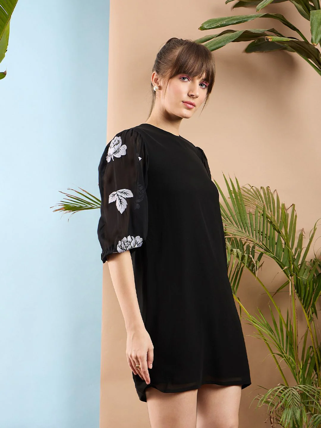 SASSAFRAS Floral Printed Puff Sleeves Round Neck A-Line Dress - Image 3
