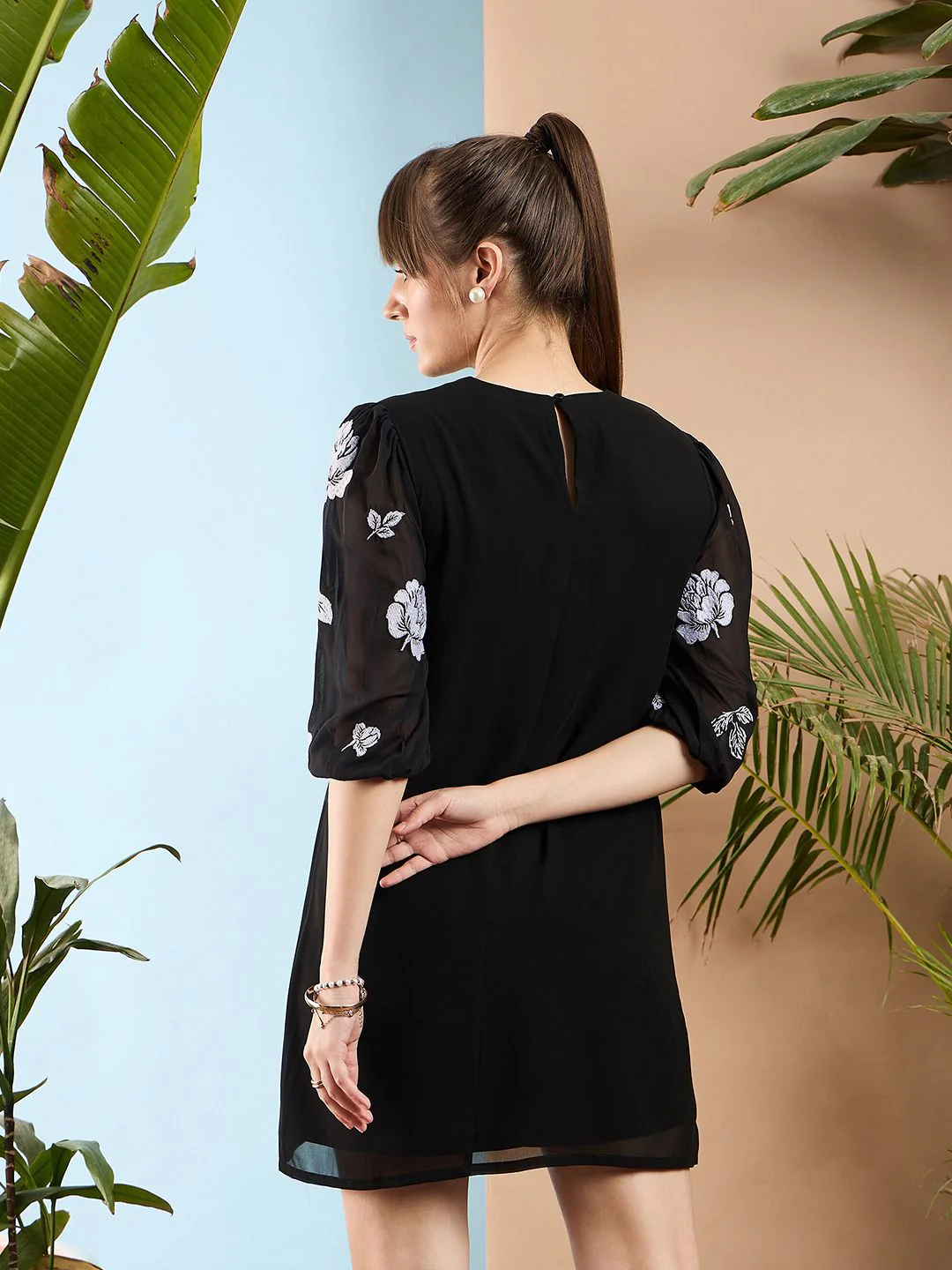 SASSAFRAS Floral Printed Puff Sleeves Round Neck A-Line Dress - Image 5