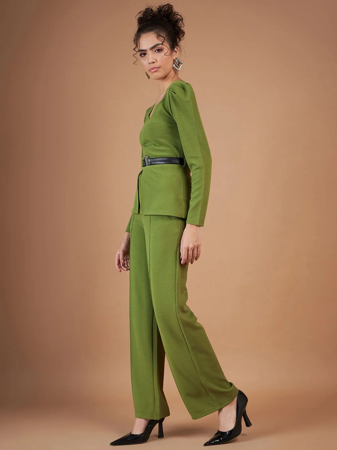 SASSAFRAS Green Puffed Slevees Top With Trousers - Image 5