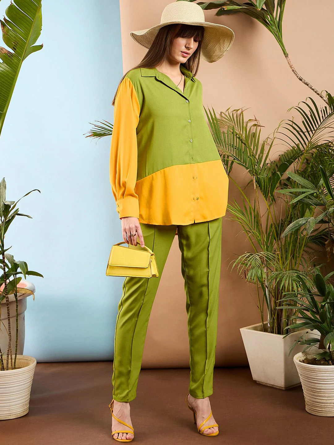 SASSAFRAS Olive Green Colourblocked Shirt With Trousers - Image 6