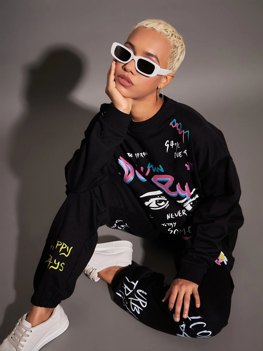 SASSAFRAS Typography Printed Long Sleeves Oversized Fleece Sweatshirt - Image 6