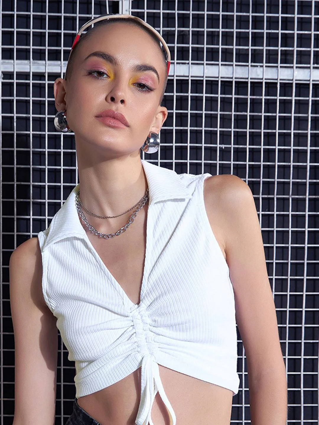SASSAFRAS White Lace-Up Ribbed Ruched Shirt Style Crop Top - Image 2