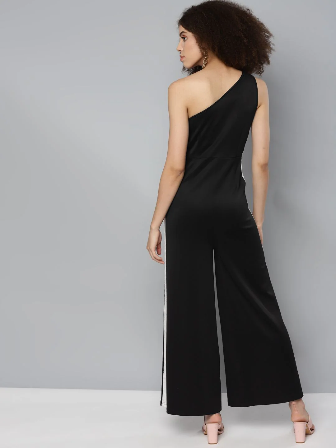 SASSAFRAS Women Black Basic Jumpsuit - Image 5