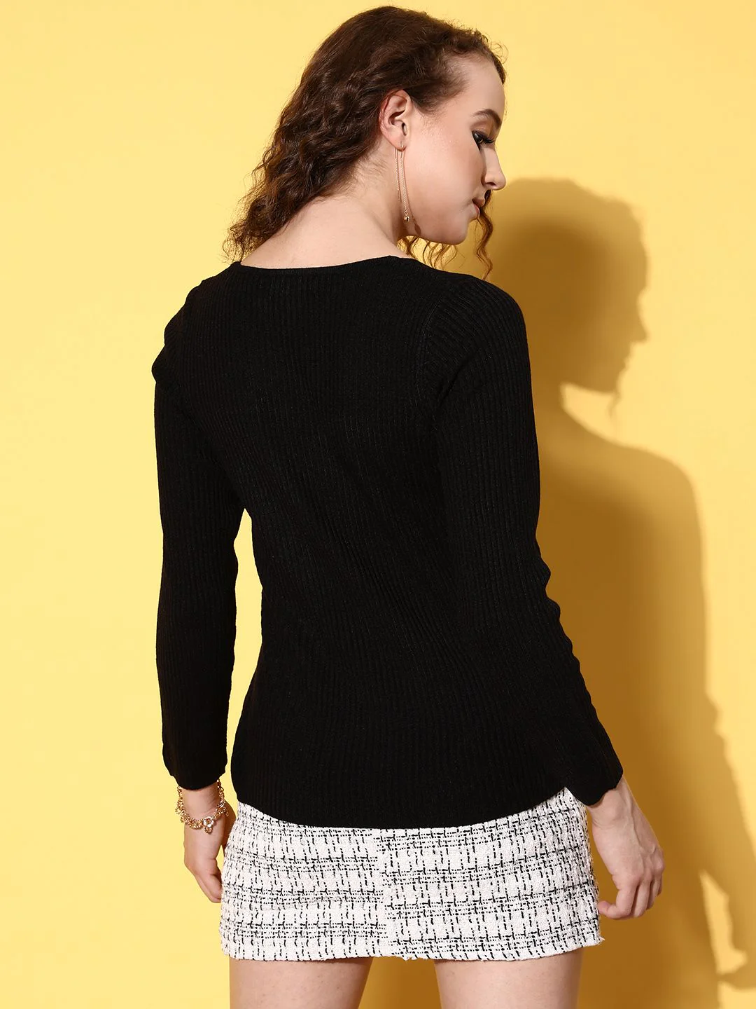 SASSAFRAS Women Black Ribbed Acrylic Pullover - Image 4