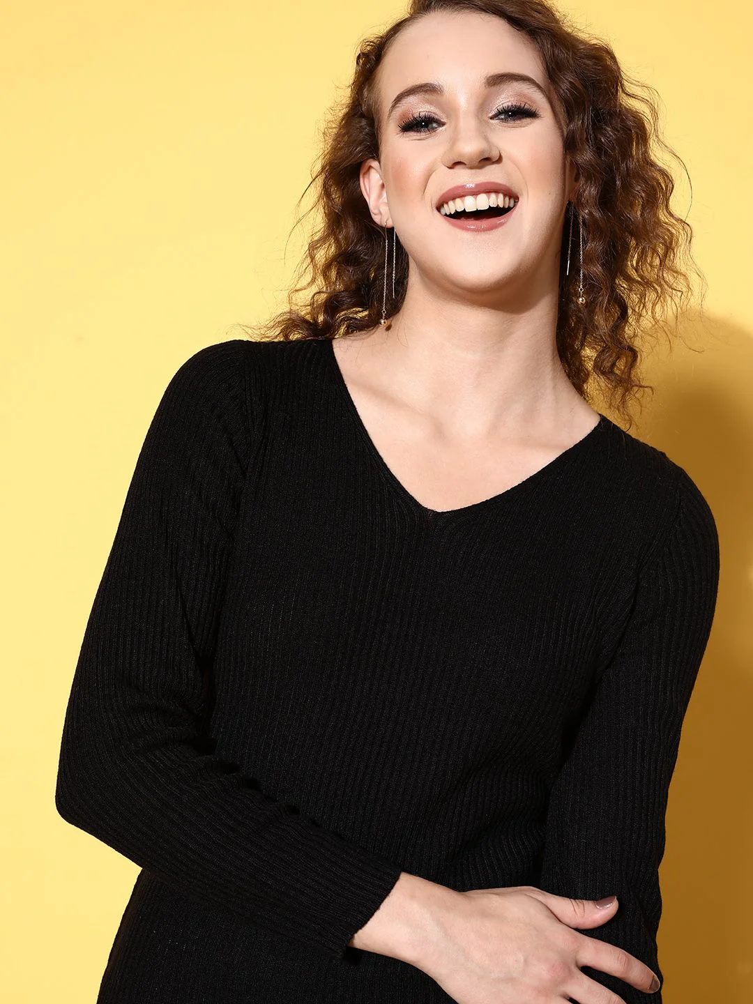 SASSAFRAS Women Black Ribbed Acrylic Pullover - Image 5