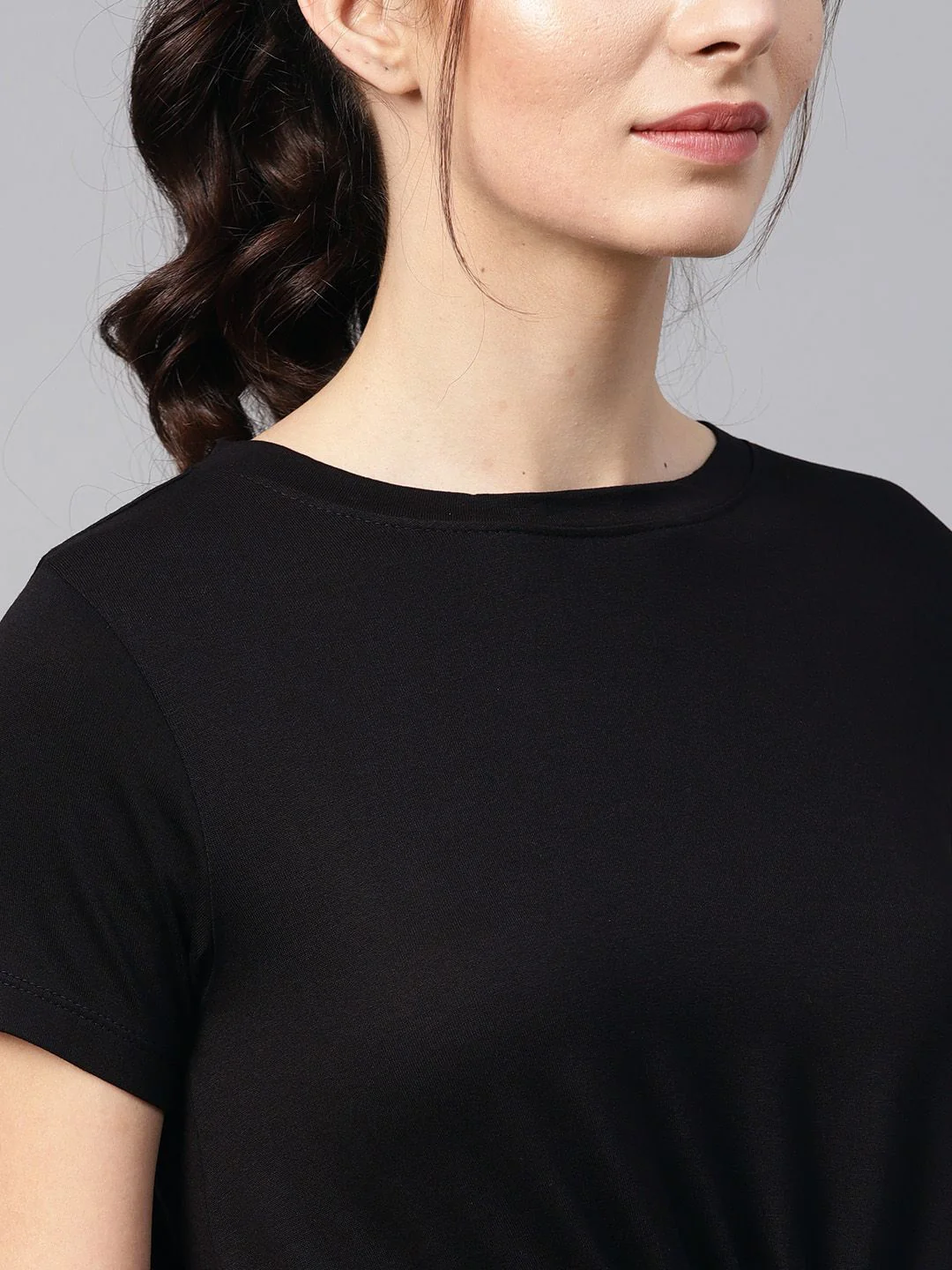 SASSAFRAS Women Black Solid Crop Top - Image 2