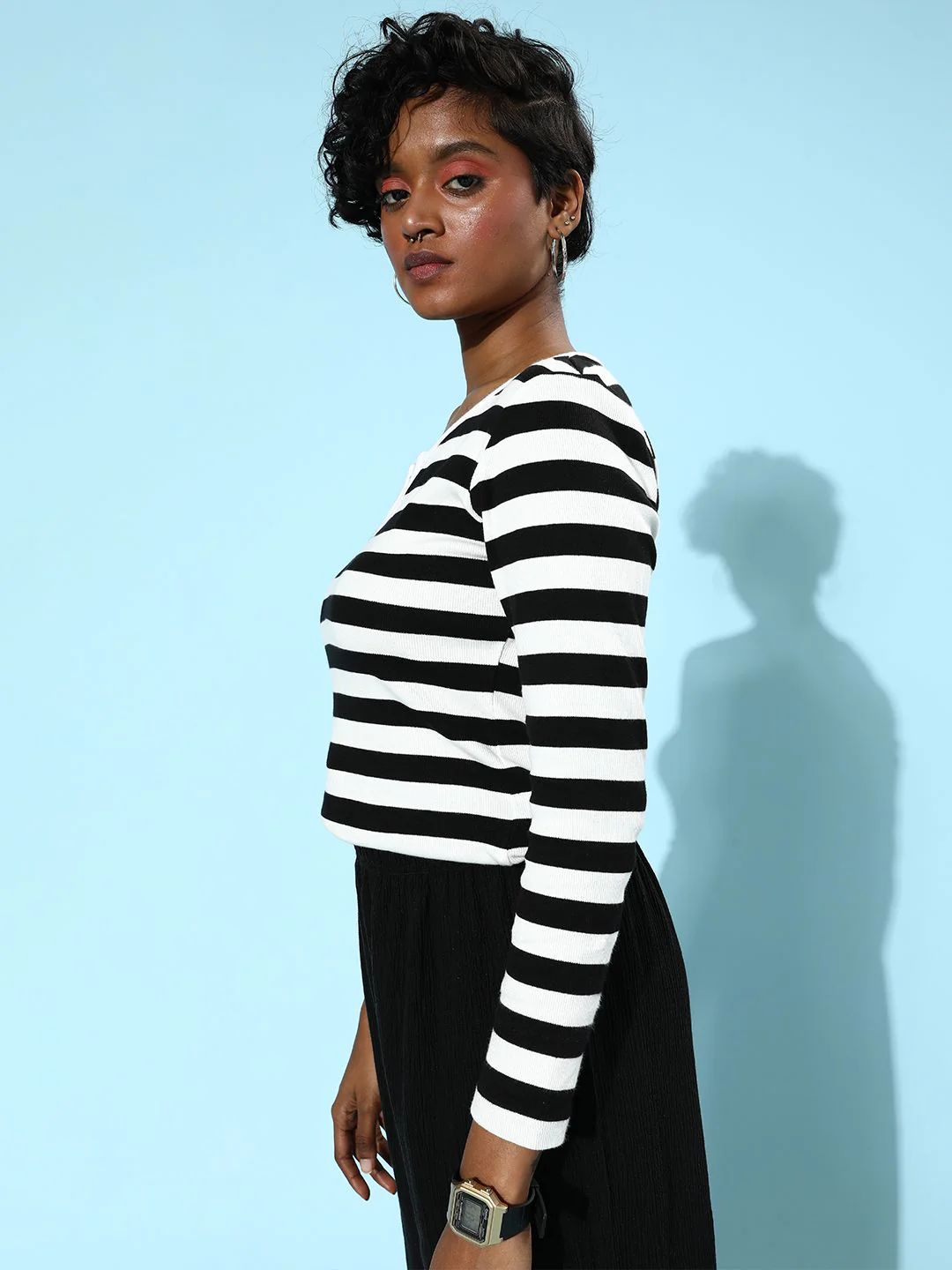 SASSAFRAS Women Black Striped Knitted Tshirt - Image 3