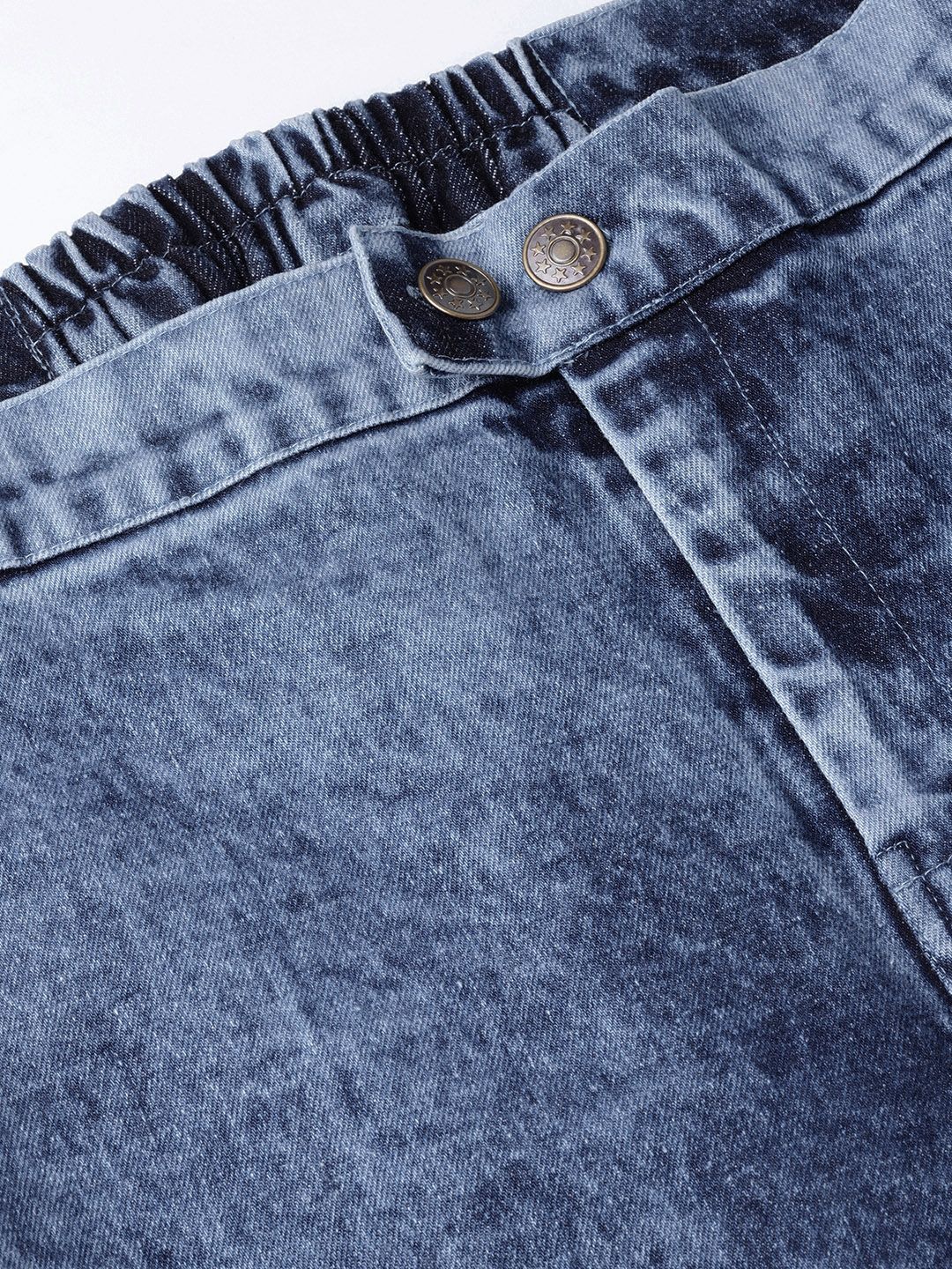 SASSAFRAS Women Blue Straight Fit Mid-Rise Clean Look Cropped Acid wash Jeans - Image 6