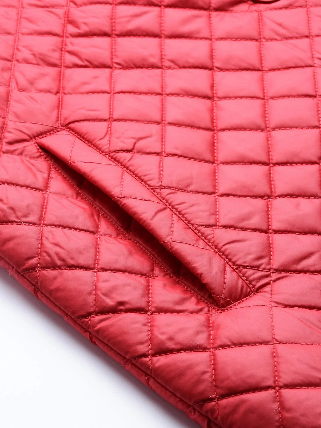 SASSAFRAS Women Red Solid Quilted Jacket - Image 6
