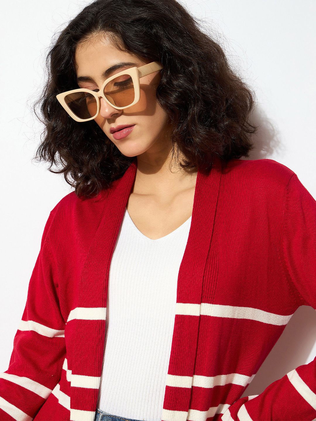 SASSAFRAS Women Red & White Acrylic Ribbed Open Front Striped Longline Shrug - Image 2
