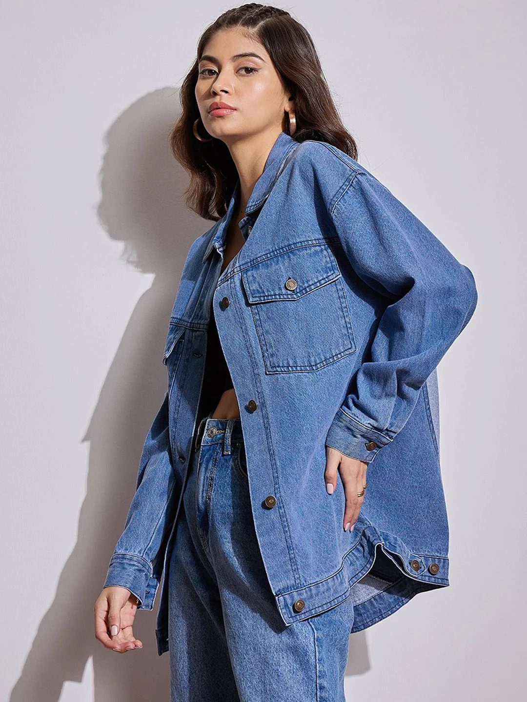 SASSAFRAS Women Spread Collar Solid Casual Denim Jacket - Image 5