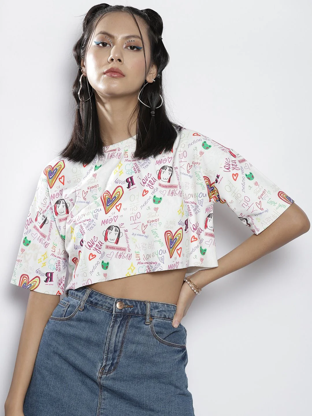 SASSAFRAS Women White & Red Typography Printed Drop-Shoulder Sleeves Boxy Crop T-shirt