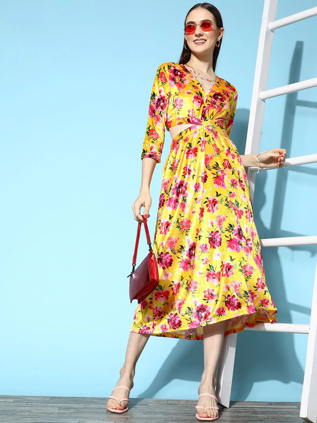 SASSAFRAS Women Yellow Floral Cut It Off Dress