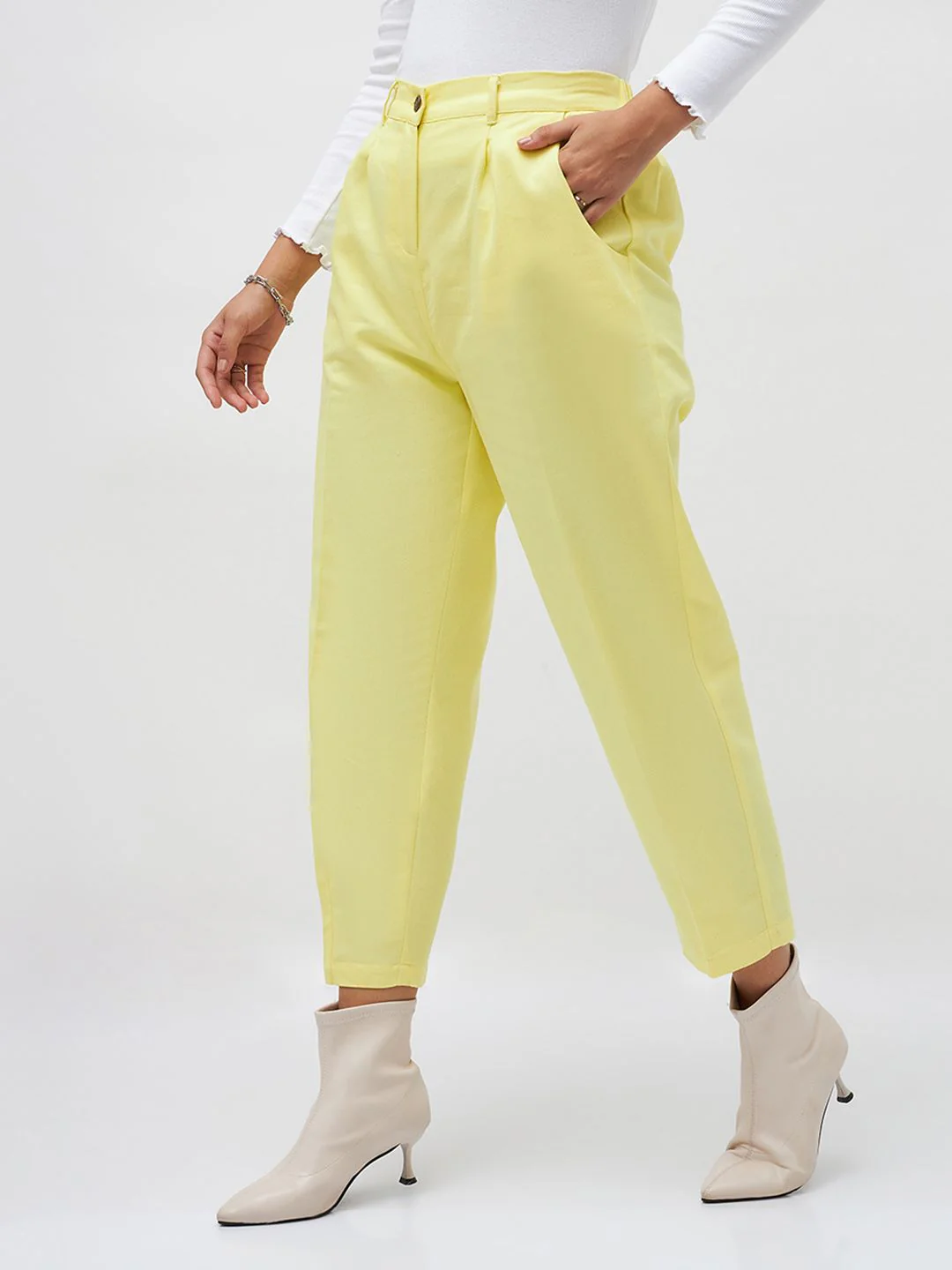 SASSAFRAS Women Yellow Regular Cropped Tapered Pure Cotton Trousers - Image 2