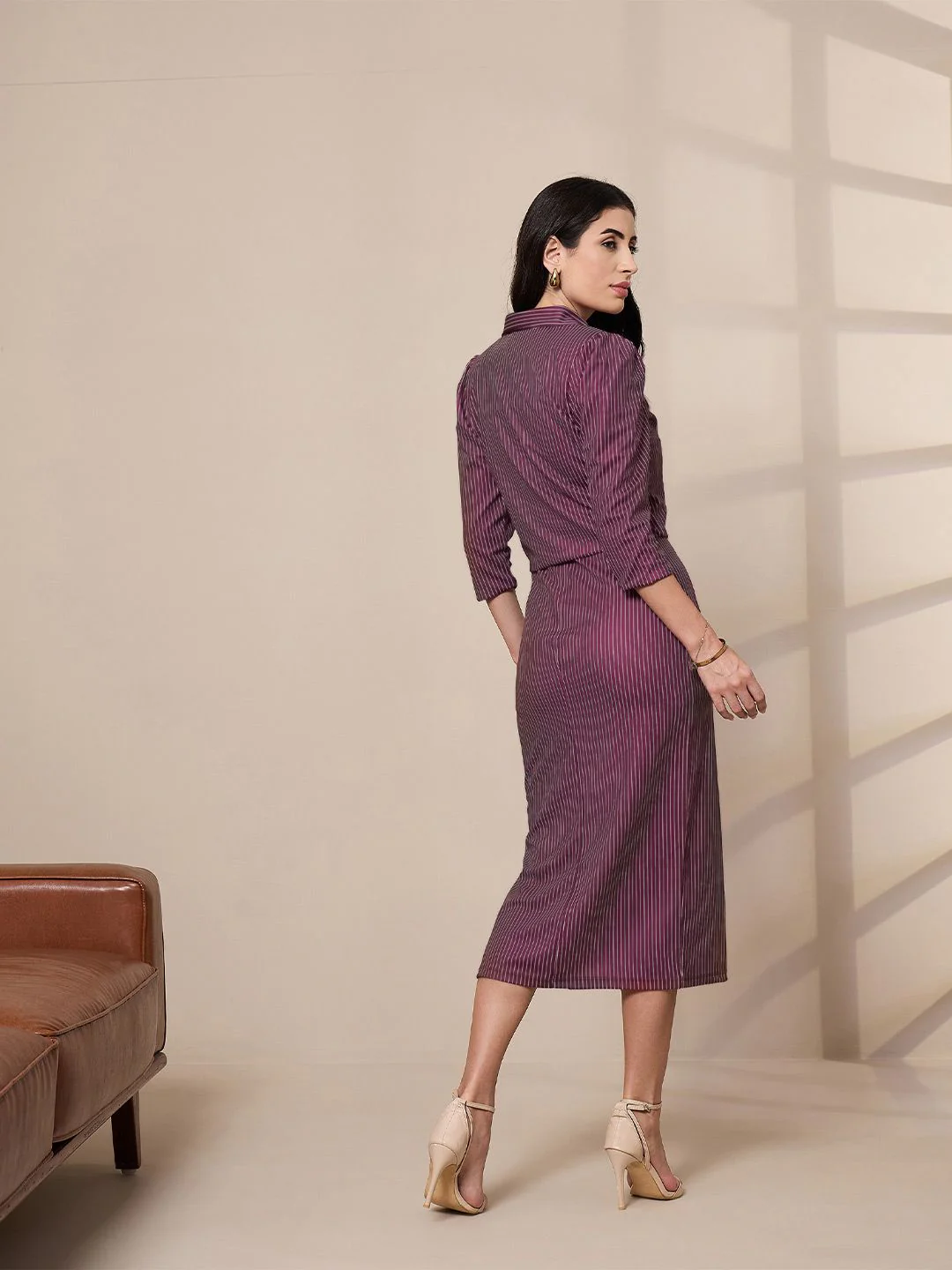 SASSAFRAS worklyf Striped Bodycon Dress With Crop Blazer - Image 4