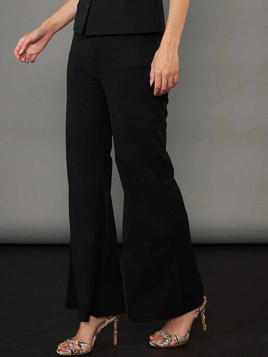 SASSAFRAS worklyf Women High-Rise Bootcut Trousers - Image 2