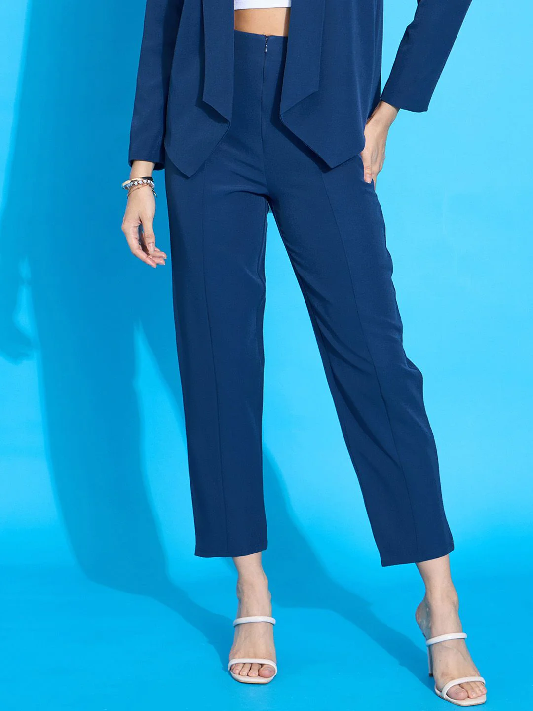 SASSAFRAS worklyf Women Regular Fit High-Rise Trousers