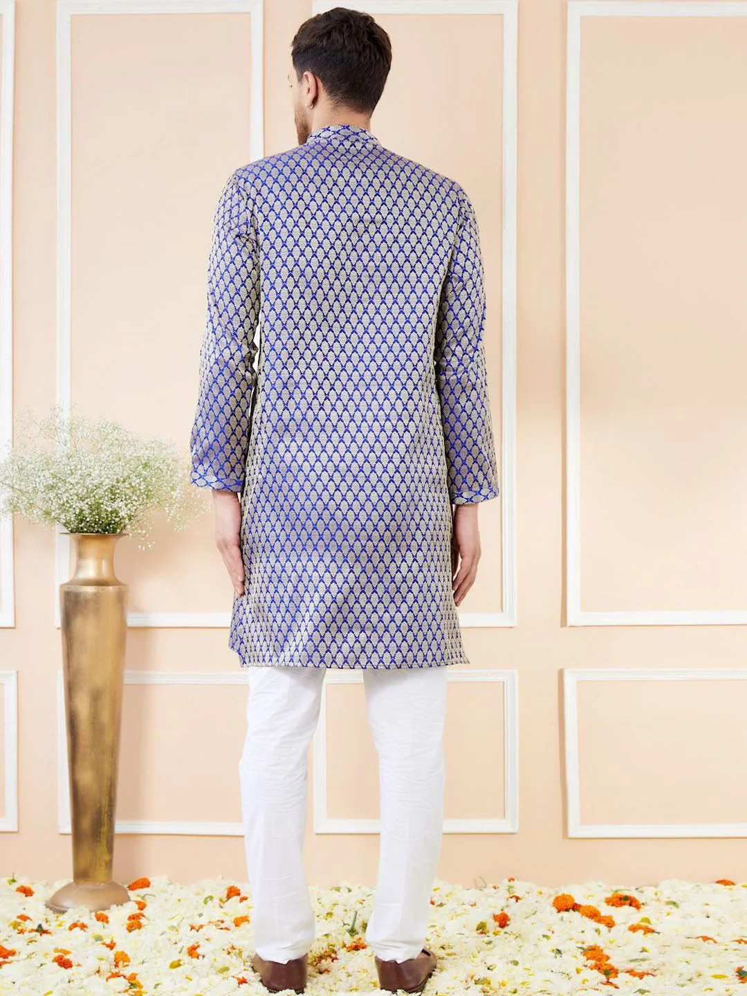 See Designs Ethnic Motifs Woven Design Mandarin Collar Silk Jacquard Straight Kurta - Image 4