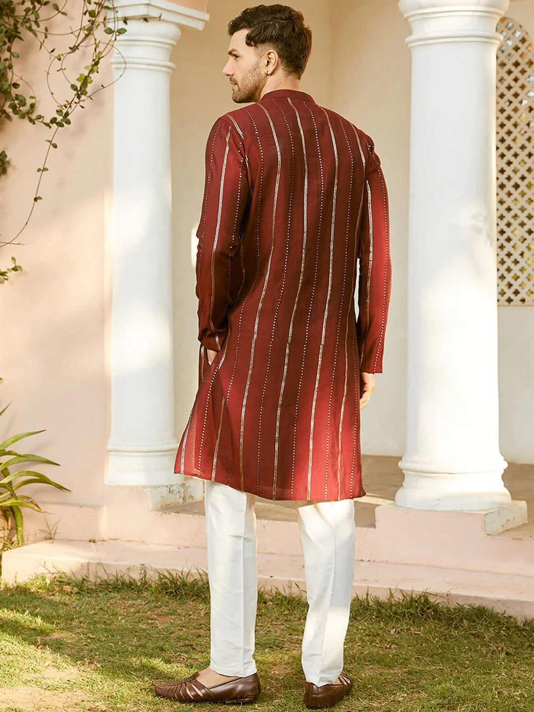 See Designs Mandarin Collar Long Sleeves Sequined Straight Kurta with Pyjama - Image 5