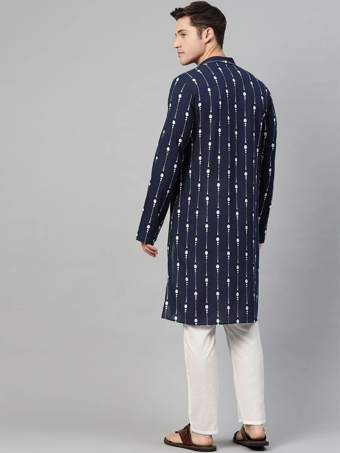 See Designs Men Navy Blue & White Printed Kurta with Pyjamas - Image 5