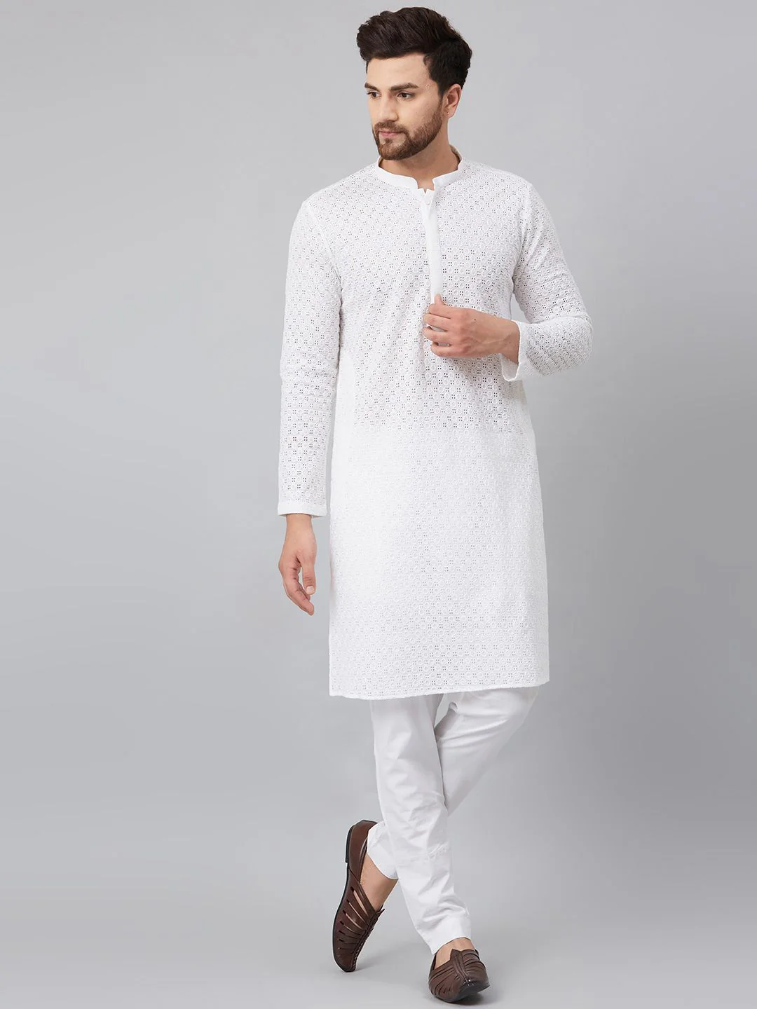 See Designs Men White Solid Cotton Pyjamas - Image 4