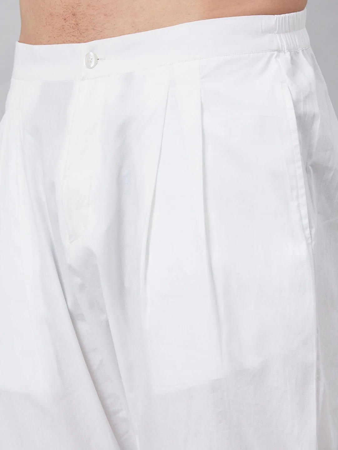 See Designs Men White Solid Cotton Pyjamas - Image 6
