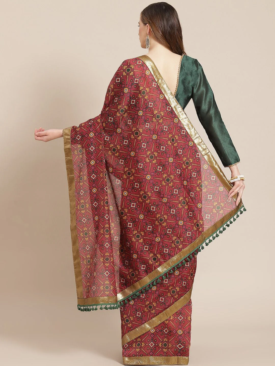 Shae by SASSAFRAS Maroon & Green Ethnic Motifs Patola Saree - Image 2