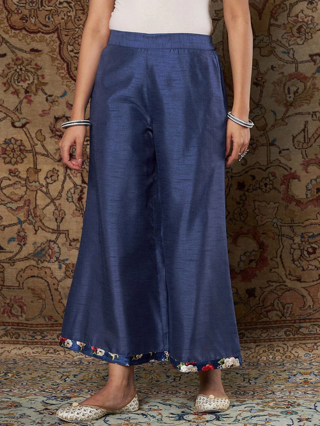 Shae by SASSAFRAS Women Blue Floral Printed Pleated Velvet Kurta with Palazzos - Image 7
