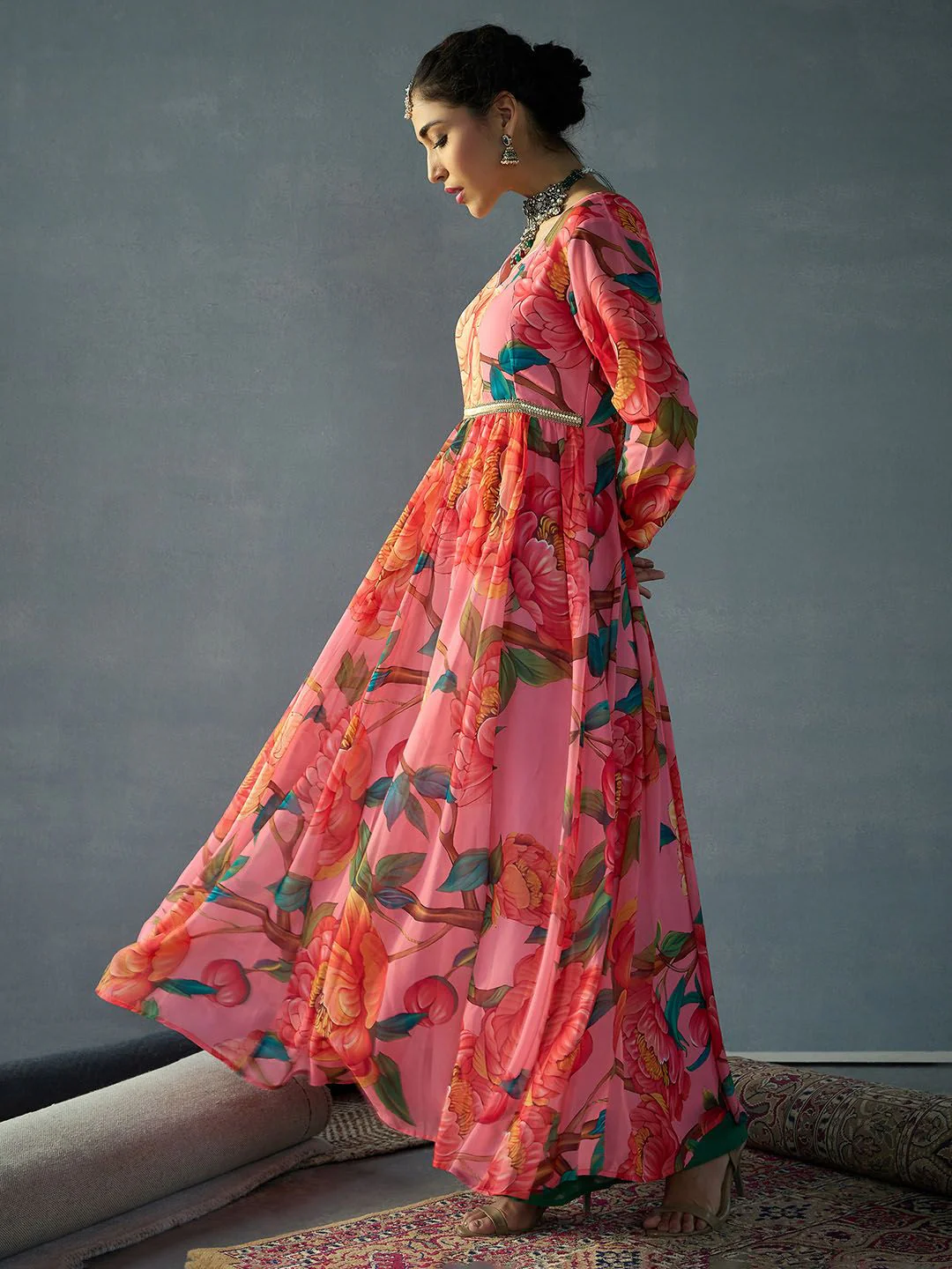 Shae by SASSAFRAS Women Floral Printed Floral Georgette Anarkali Kurta - Image 5
