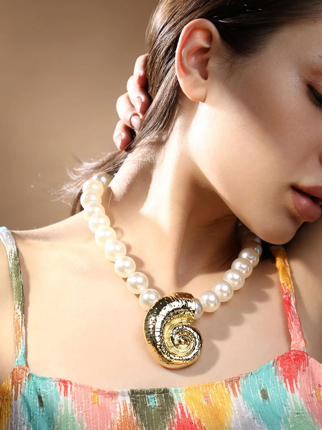 SOHI Gold-Plated The Coquillage Perla Chain - Image 2
