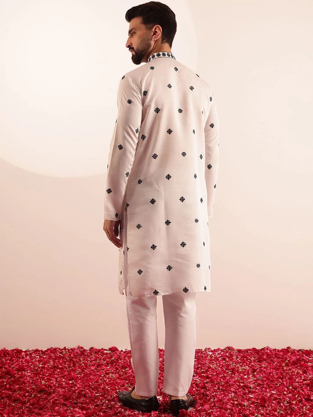 SOJANYA Floral Embroidered Mandarin Collar Mirror Work Kurta With Pyjamas - Image 6