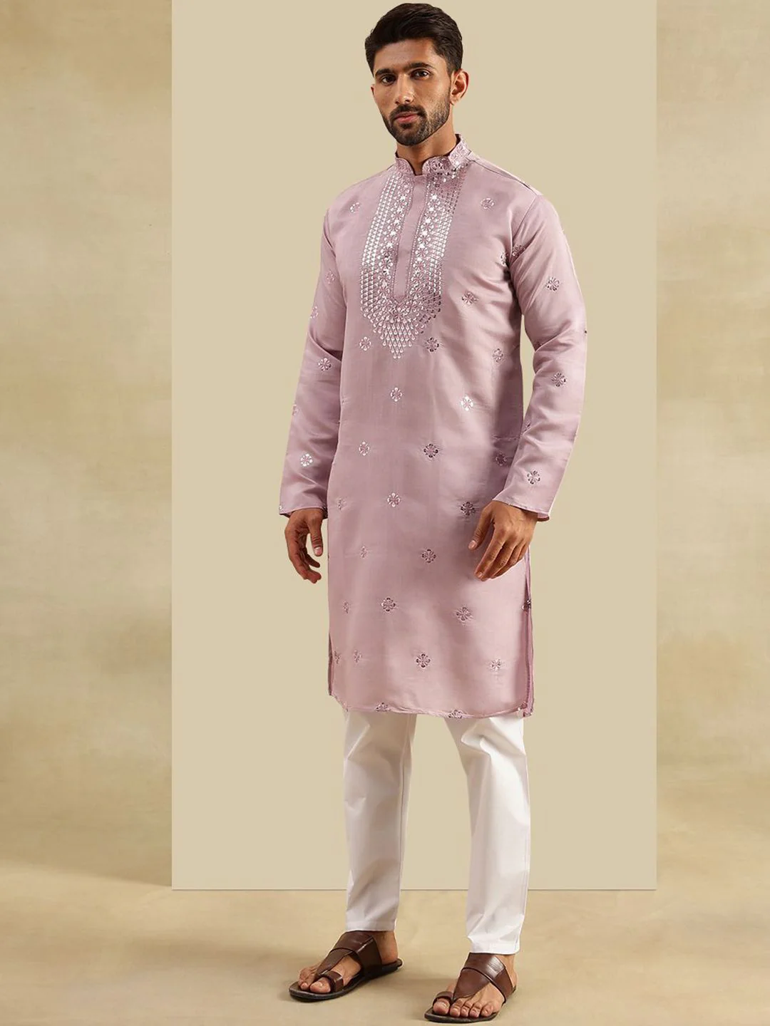 SOJANYA Floral Embroidered Mandarin Collar Sequinned Kurta With Pyjamas - Image 4