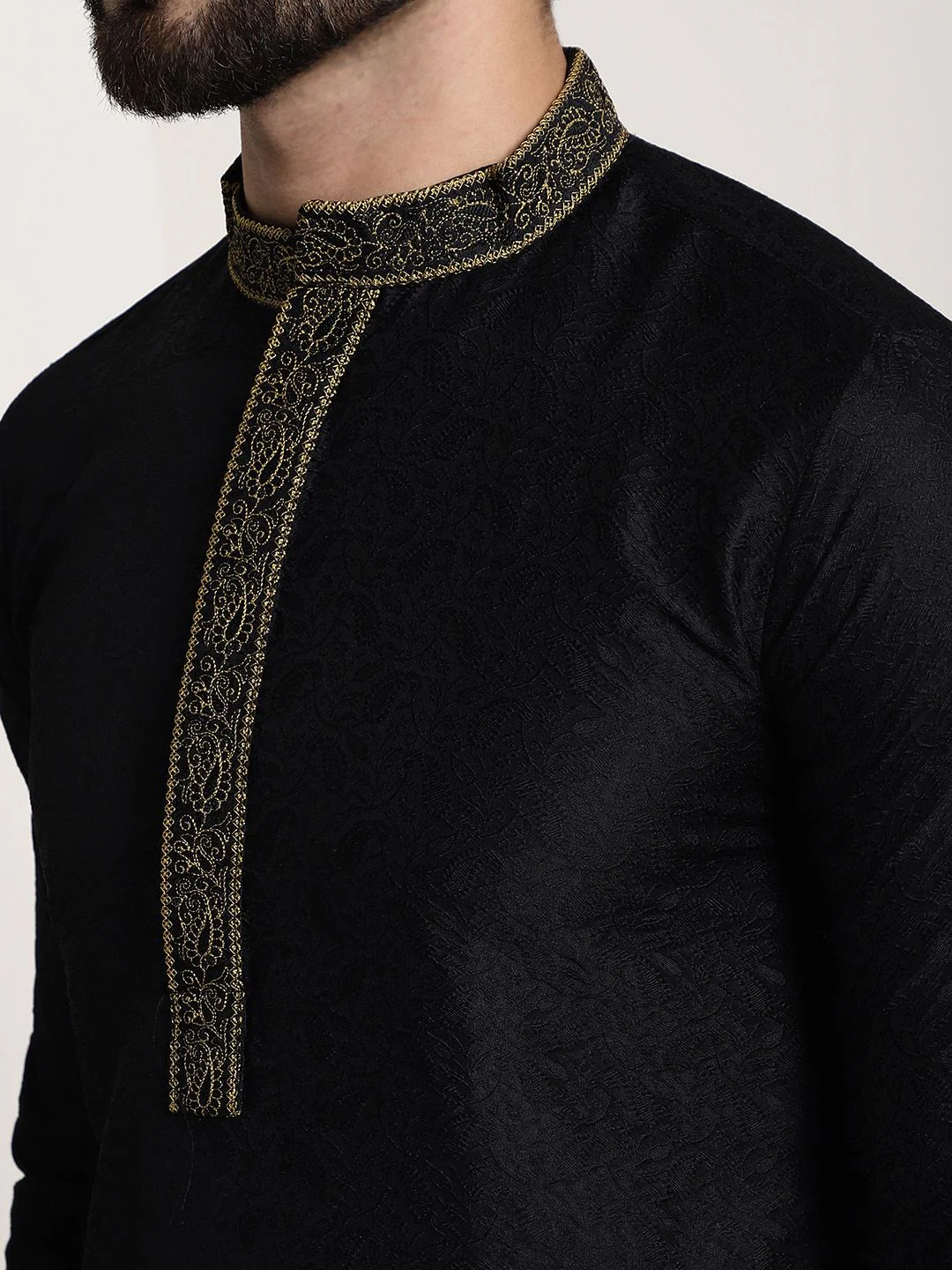 SOJANYA Men Black Solid Straight Kurta - Image 2